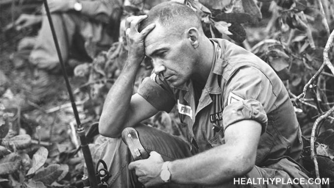 Chiar dacă au trecut zeci de ani, PTSD în Veteranii din Vietnam este încă o problemă. Citiți despre PTSD din războiul din Vietnam și despre veteranii cu PTSD pe HealthyPlace.