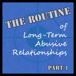 Ce cred oamenii care rămân în relații abuzive? Rutina îi face să se gândească puțin la abuz și mult la cum să-și facă partenerul să acționeze diferit.