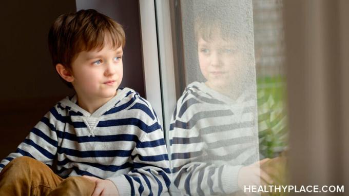Cauzele tulburării bipolare la copii sunt complexe. Bipolarul copilăriei a fost studiat, dar nu este înțeles în totalitate. Obțineți detalii despre cauzele de pe HealthyPlace.