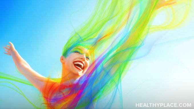 De unde știi dacă ești maniacal, fericit sau euforic? Este important să știi când trăiești cu tulburare bipolară. Aflați cum spun diferența la HealthyPlace.