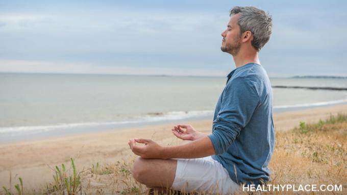 Mindfulness poate crește încrederea în sine. Aflați cum și descoperiți tehnici de mindfulness care pot crește încrederea în sine începând de azi.